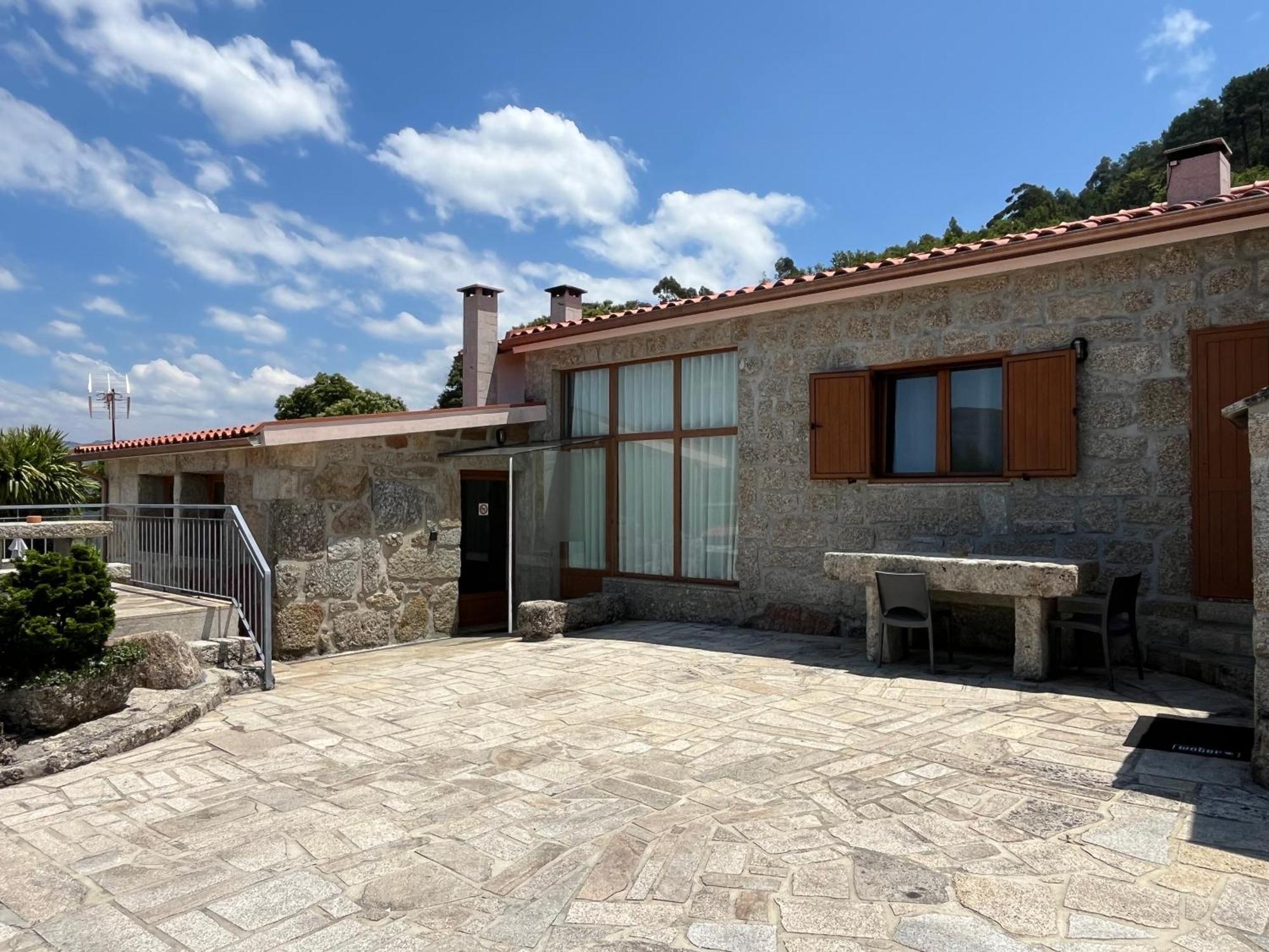 Casa Da Lage - T1 Com Piscina Privada - Geres Eksteriør bilde